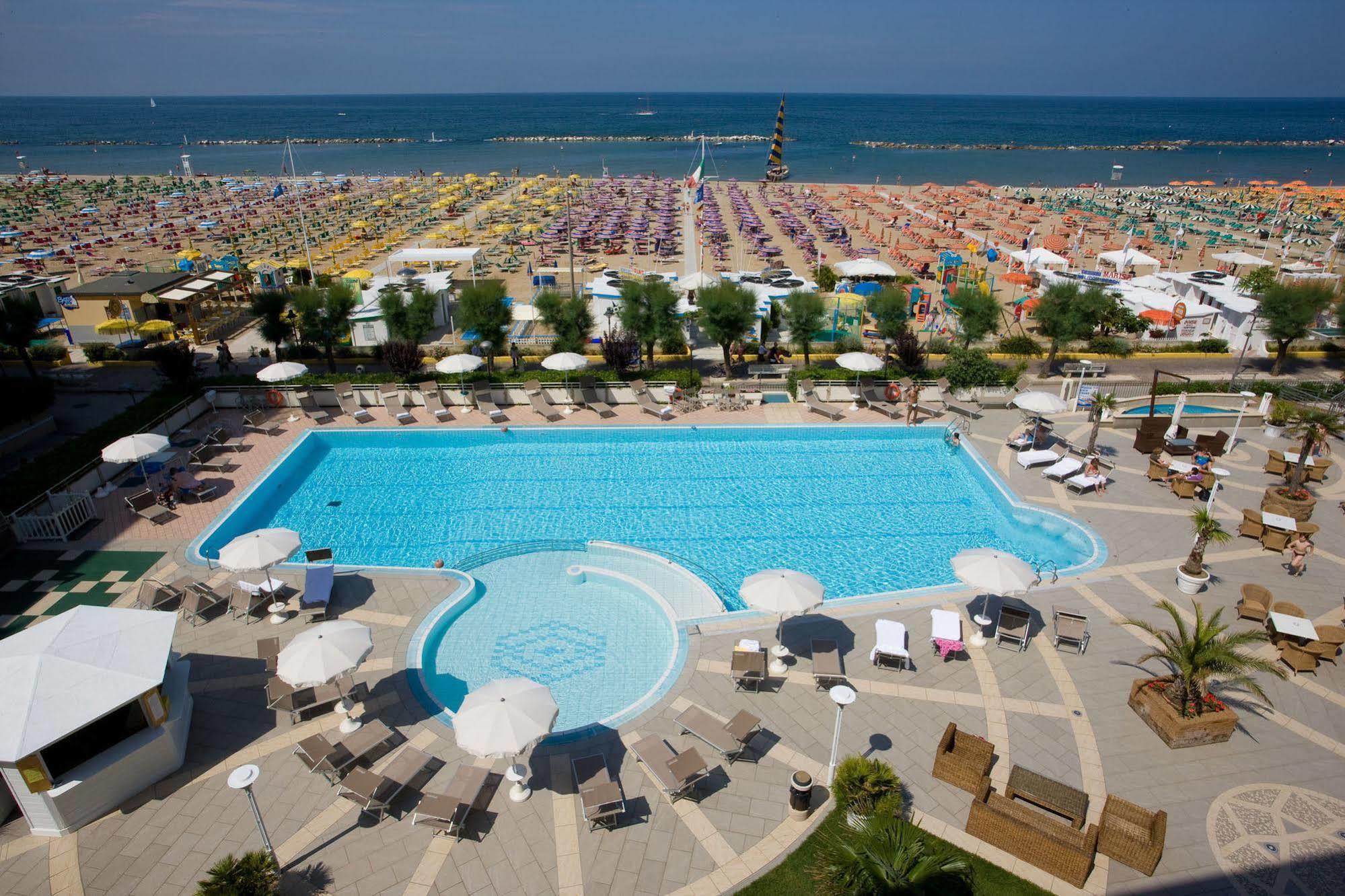 Hotel Miramare Gabicce Mare Exterior photo